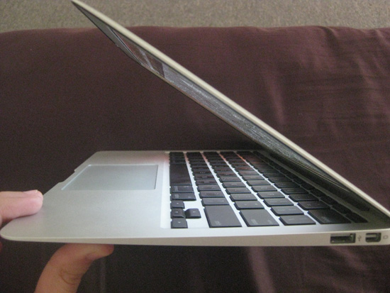 macbook02.jpg