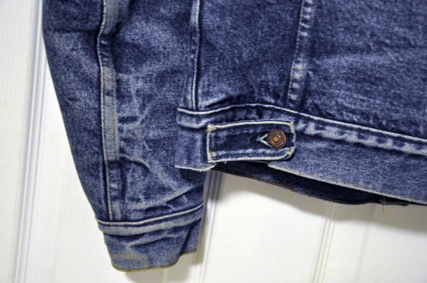 denimjkt_detail_1.jpg