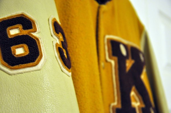 varsity_detail_2_750.jpg