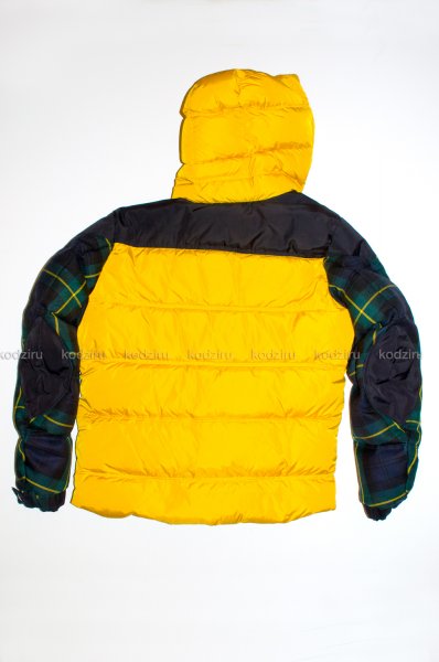 moncler_defense_forweb_6.jpg