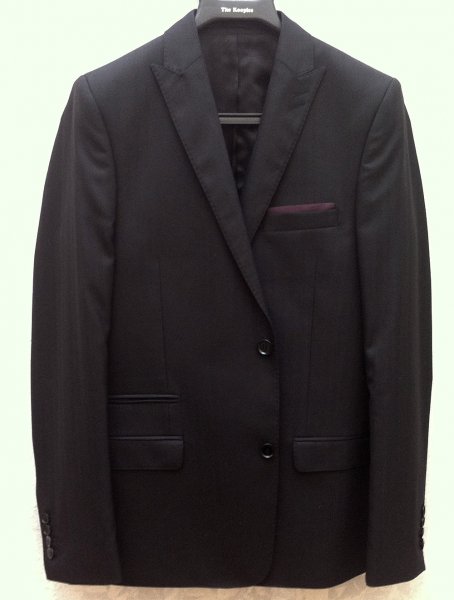 suit-bla-1.jpg