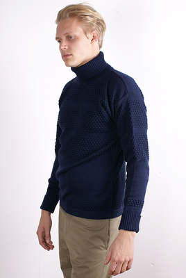 Fisherman Rollneck Knit.png