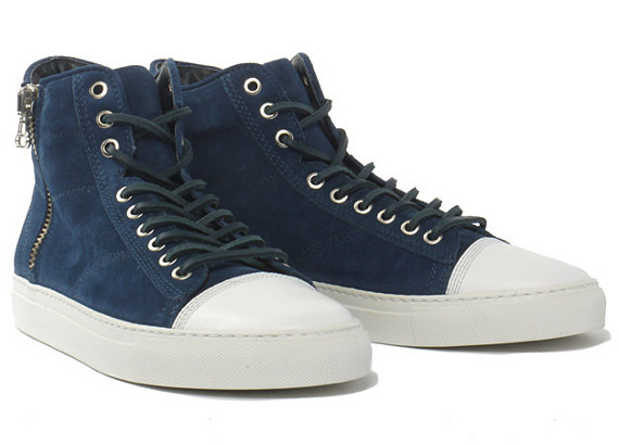 wings-and-horn-suede-hi-top-sneaker-02.jpg