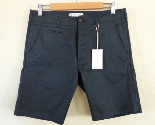 wh navy short - 1.jpg