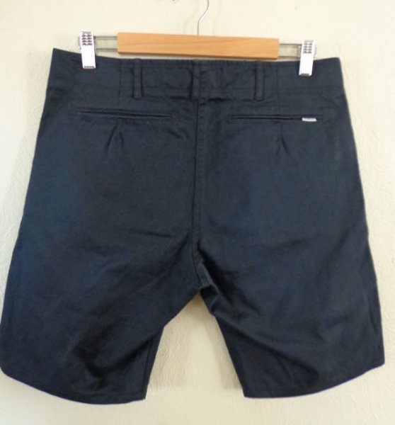 wh navy short - 6.jpg