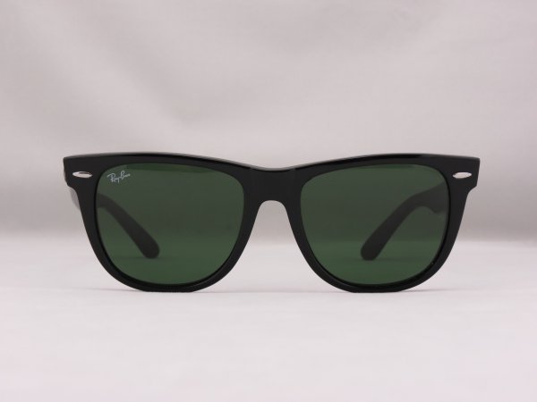original_wayfarer_ray_ban_wayfarer_sunglasses_black_frame_green_crystal_lens_rb2140_901.jpg