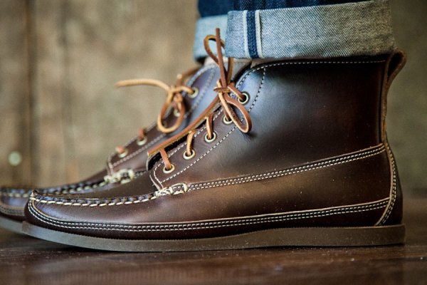 oak-street-bootmakers-camp-boot-brown-chromexcel-01_1.jpg