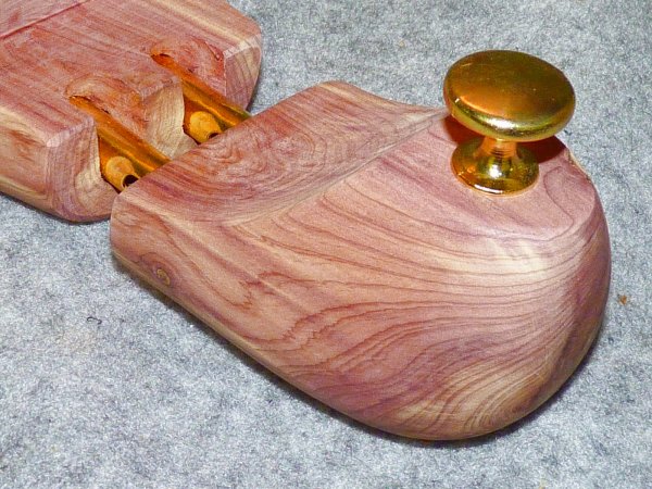 1 Cedar Shoe Trees__5.JPG