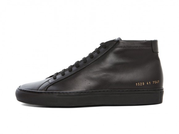 designer-sneakers-common-projects-original-achilles-mid-black-580x434.jpg