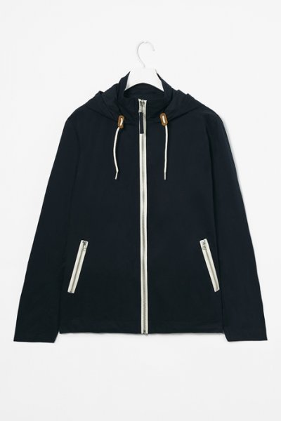 COS-hooded-outdoor-jacket.jpg