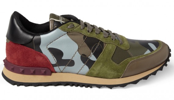 valentino-camouflage-print-leather-and-suede-sneakers-03-570x328.jpg