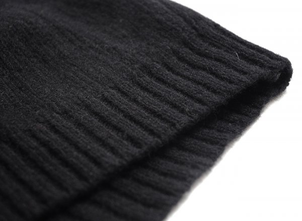 our-legacy-black-heavy-knitted-round-neck-black-product-3-13453228-342447472.jpeg