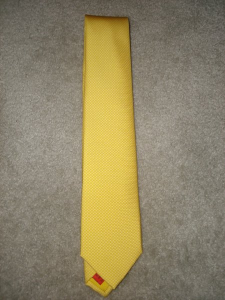 yellow tie.jpg
