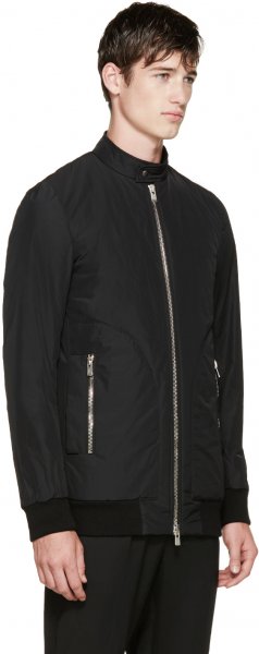 thamanyah-bomber-black-02.jpg