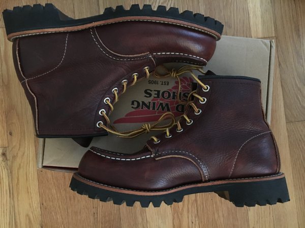Red Wing Roughneck moc toe boots. 8146. Brick Oil Slick. 7.5 | Styleforum