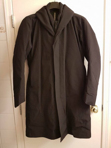 BNWT Arc'teryx Veilance Sinter IS Coat - XS (fits large) | Styleforum