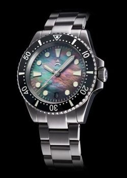 AXIOS - IRONCLAD 40 - 500M DIVER SW200 "BLACK PEARL" Mother of Pearl Dial